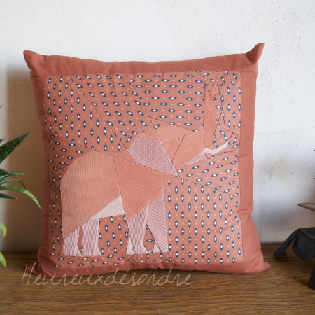 Housse de coussin patchwork